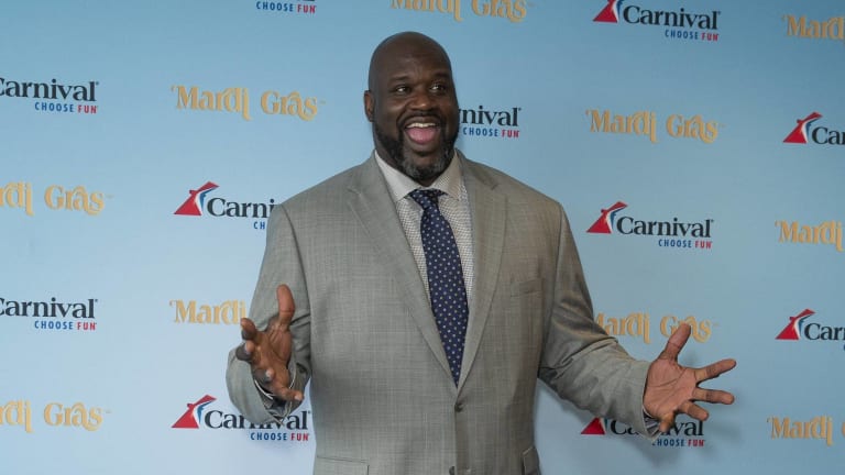 Por favor confirmen que era broma y que Shaq no cree que hay dos lunas
